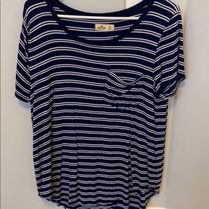 Hollister T shirt